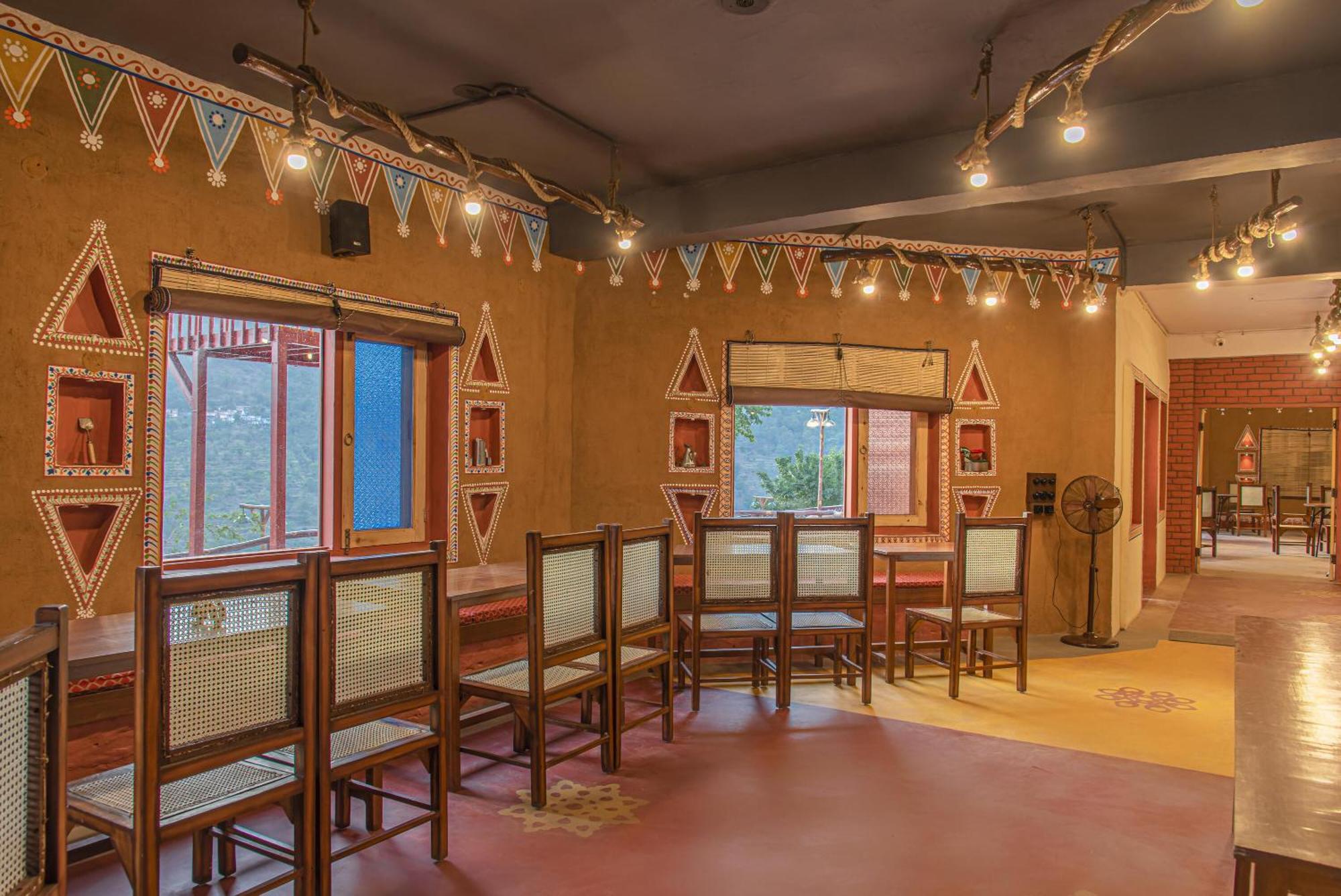 Hotel A Kasauli Ggaon By Echor Extérieur photo