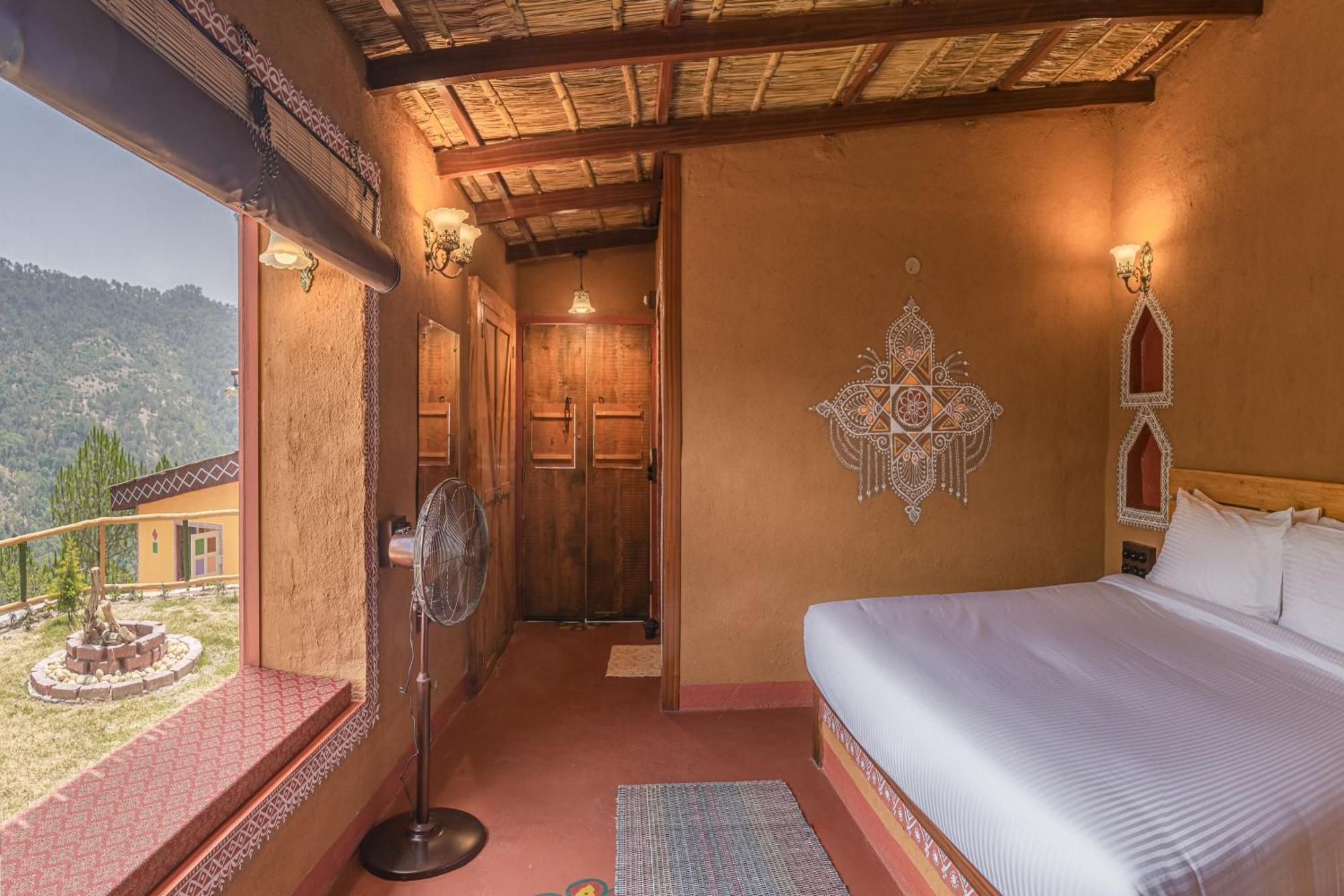 Hotel A Kasauli Ggaon By Echor Extérieur photo