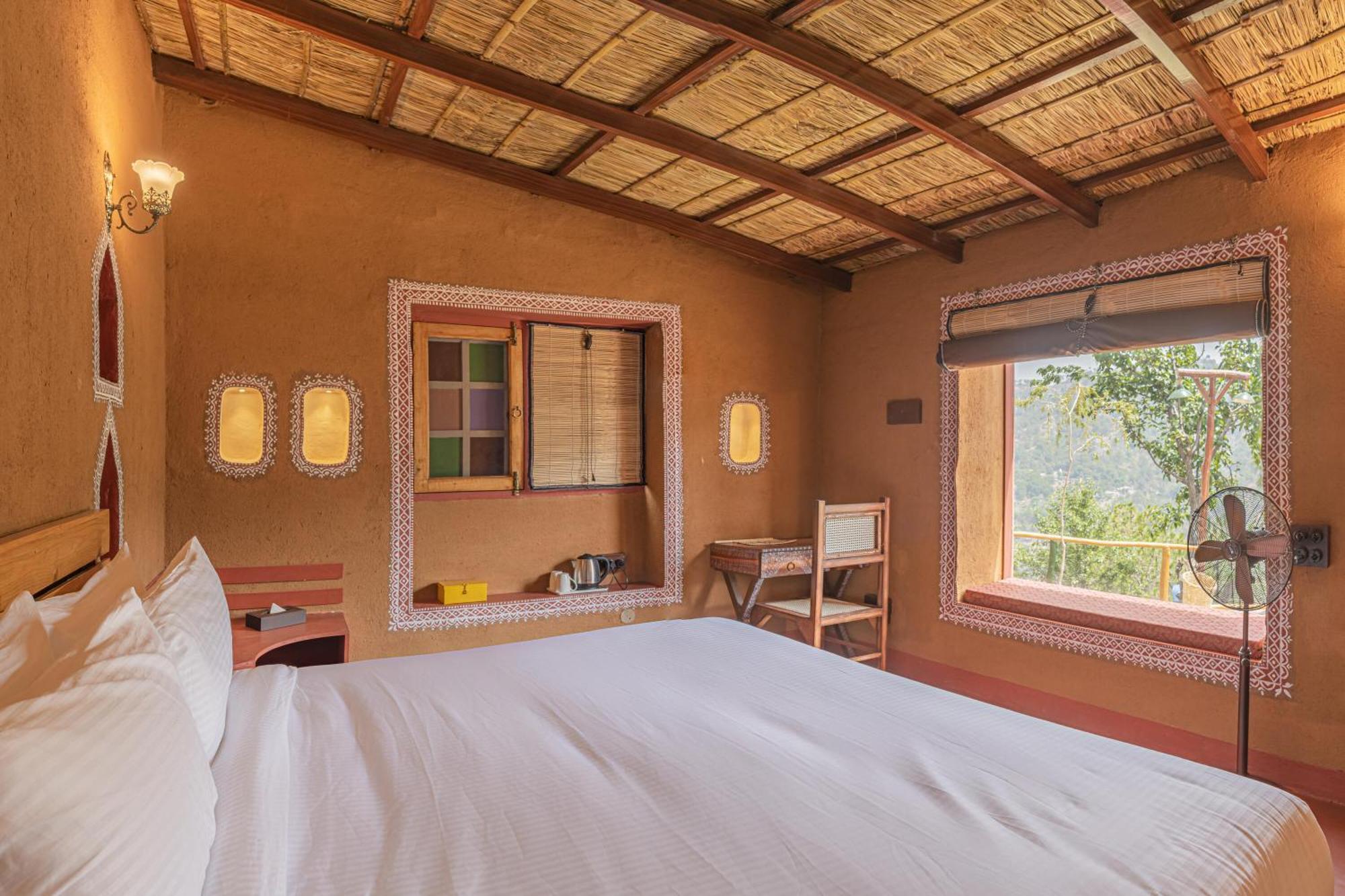 Hotel A Kasauli Ggaon By Echor Extérieur photo