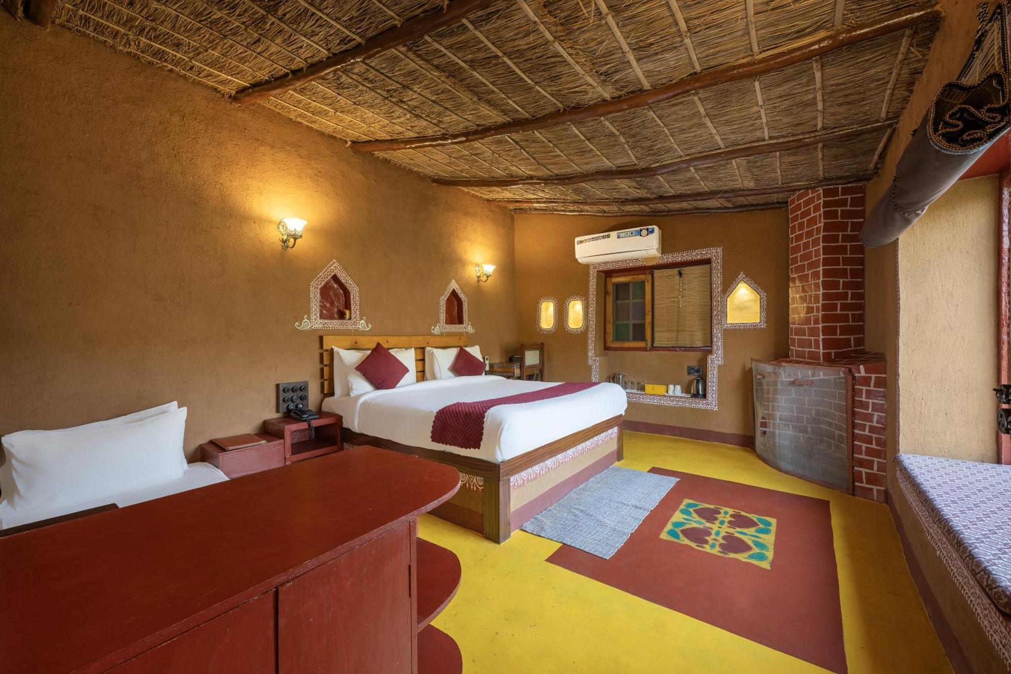 Hotel A Kasauli Ggaon By Echor Extérieur photo